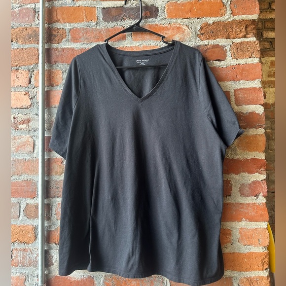 Lane Bryant Women’s Perfect Sleeve V-Neck Tee, size 18/20 - Picture 2 of 8